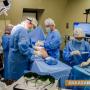 Пациентка на крака 20 минути след безкръвна операция на разширена вена