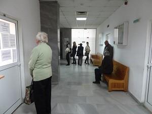 Удължава се изплащането на пенсиите до 23 април