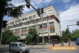 15 свободни места за висшисти, 110 – за средно и основно образование