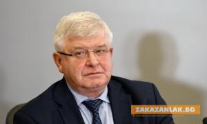 Здравният министър заповяда: всички над 60 години, с потвърден COVID-19- задължително в болница