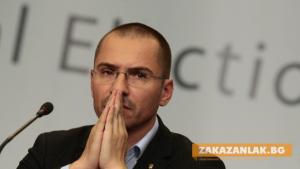 Спешно трябва да възстановим отбранителната си инфраструктура и способности