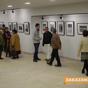 19.11.2015 - 35 нюанса Париж - фотоизложба на Пиер-Етиен Же