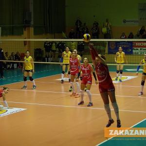 20.12.2015 - НВЛ-жени Демакс+ ВК "Казанлък" - ВК "Марица" - 0:3