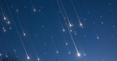 Мощен метеорен поток над България тази нощ