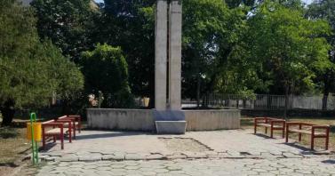 В Овощник обновяват детска площадка и чешма с дарения на общинските съветници от "Алтернативата на гражданите"