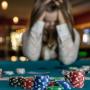 29-годишна краде 7000 лева, за да играе на хазарт
