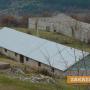 Общината взема бившите  армейски краварници 