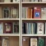 Семейството на Петър Константинов дари двайсет тома на Библиотека " Искра"