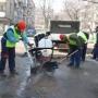 Виж ти! Асфалтират и в студа.! 
